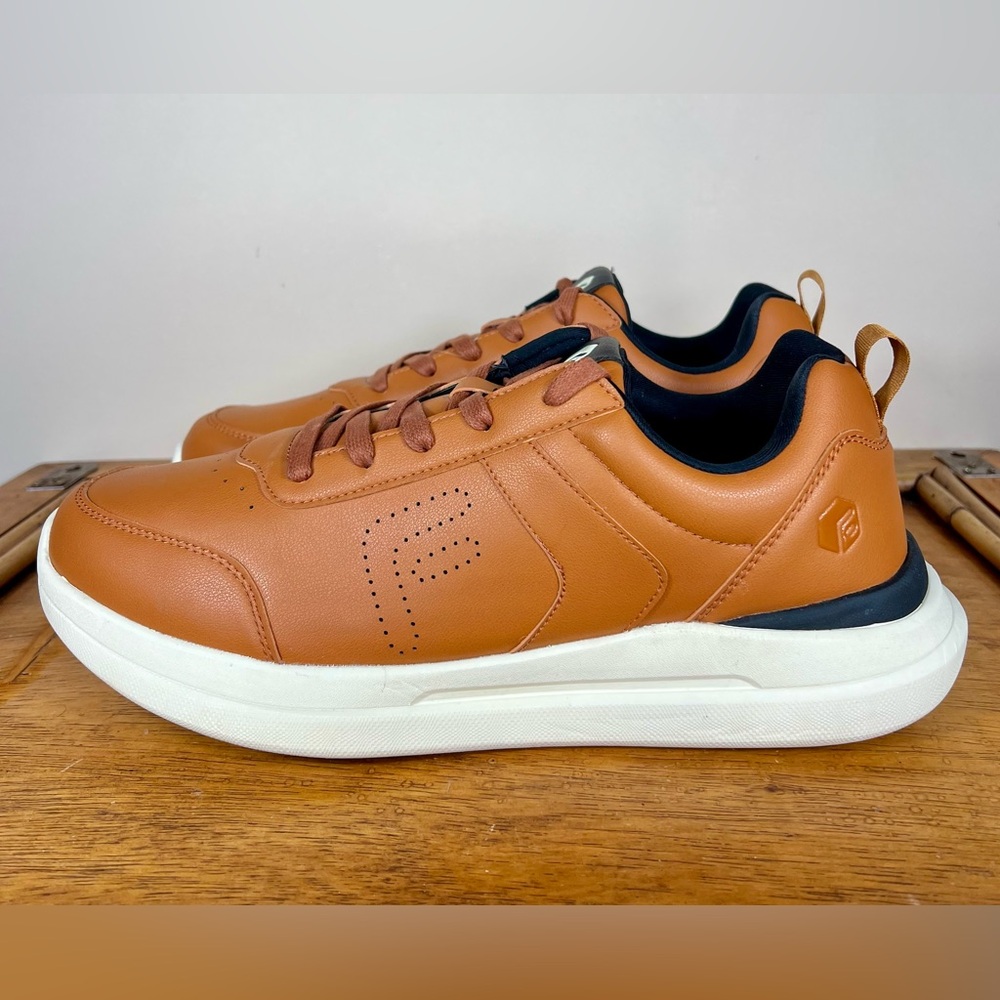 FitVille Men's BriskWalk Deluxe Lace-up Business Casual Sneaker V1 Size 12EW